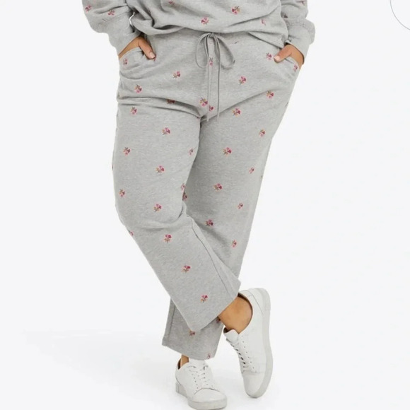 Women’s Draper James Natalie sweatpants in Viola gray embroidered floral XXL - Picture 1 of 6